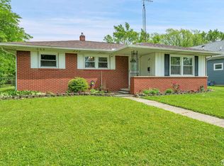 1326 McCormick Dr, Monroe, MI 48162