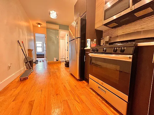 Rented by Doorway NYC, LLC | media 10