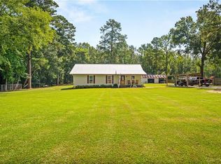 31 E R Slay Rd, Deville, LA 71328