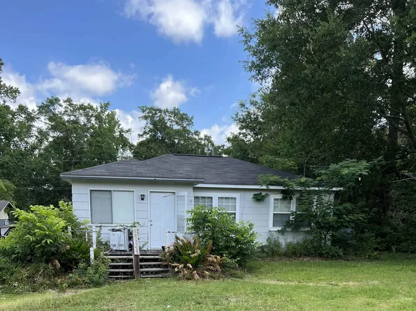 406 West St, Opp, AL 36467