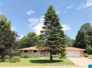 3330 Decker Rd, Duluth, MN 55811