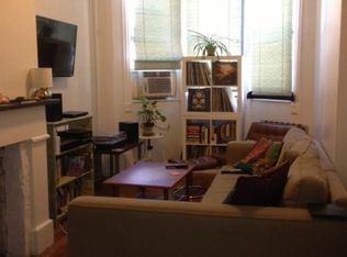 702 Leonard St, Brooklyn, NY 11222