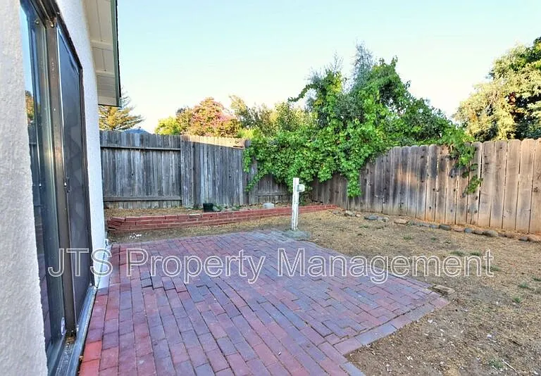5748 Muldrow Rd — Photo 85