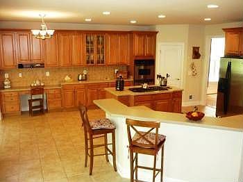 2nd image of 8400 Sego Lily Ct