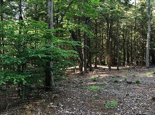 30 West St, Worthington, MA 01098