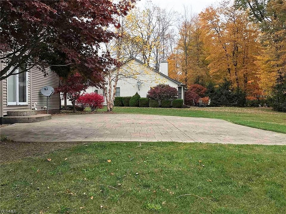 1st image of 3045 Darien Ln