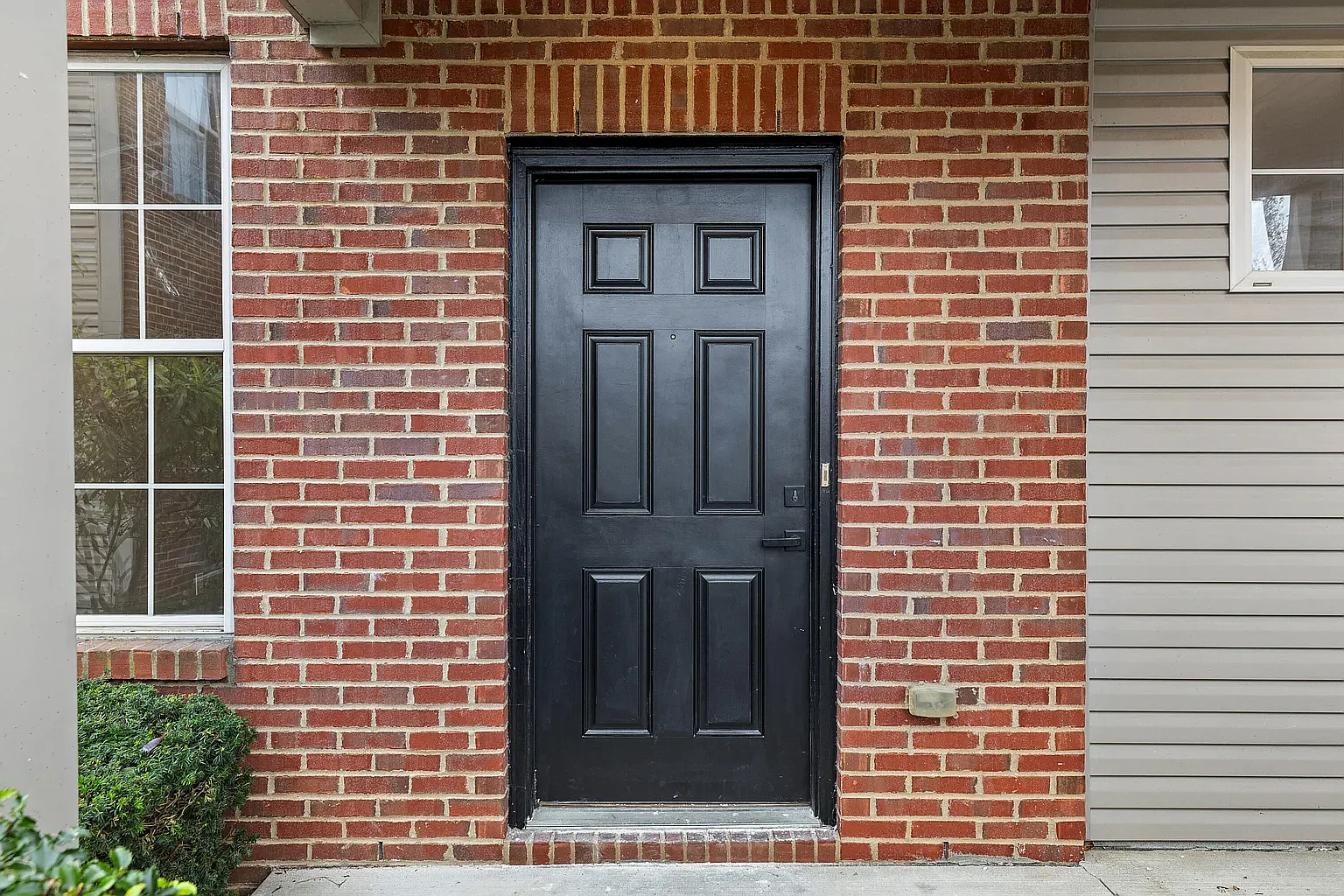 3 bed, 1652 sqft, $650 — Photo 2