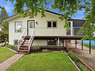 4618 E 48th St, Sylvan Lake, AB T4S1L5