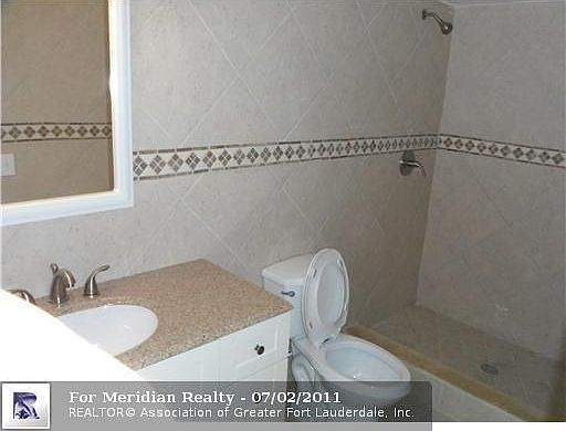 5th image of 90 Isle Of Venice Dr #4/4A