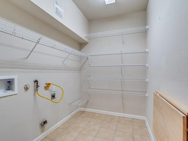 4029 Lake Edge Way — Photo 12