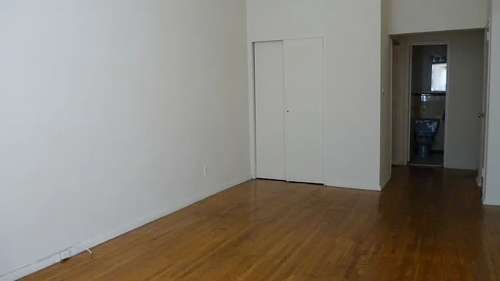 Rented by JK Dansar Corp | media 11