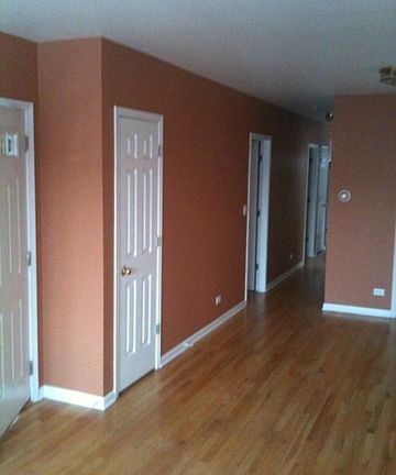 3rd image of 2316 W Diversey Ave #1