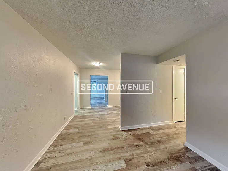 6731 W Virginia Ct — Photo 3