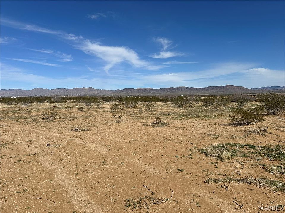 2nd image of 2596 S Pinion Road