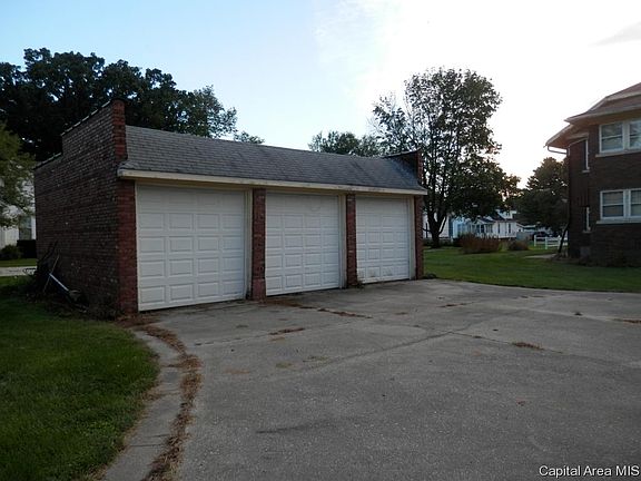 5th image of 805 Beecher Ave
