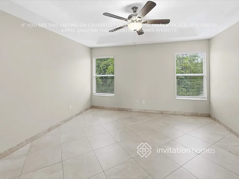 9761 Oak Crest Rd — Photo 12
