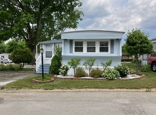1175 Hawthorne Dr, Brookfield, OH 44403