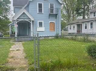 77 Bartlett St, Rochester, NY 14608