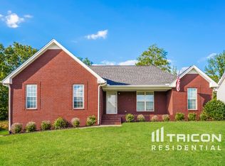 346 Preakness Cir, Pleasant View, TN 37146