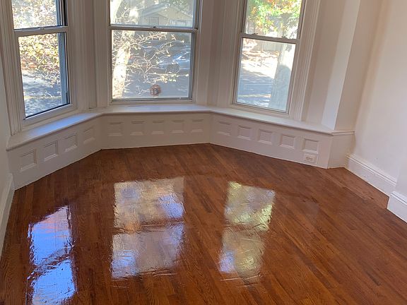 4th image of 12312 Hillside Ave Floor 2