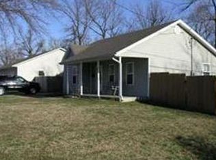 305 E 10th St, Lamar, MO 64759