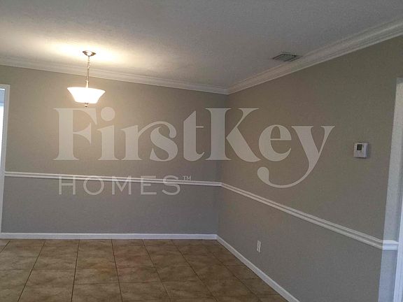 4th image of 3150 SW 21st St