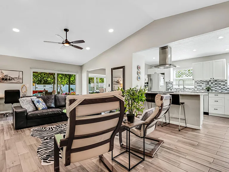 2168 Little Brook Ln — Photo 4