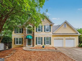 2400 Waters Edge Ct NW, Acworth, GA 30101