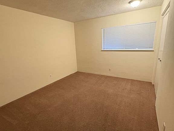 4th image of 324 N Chorro St APT 5