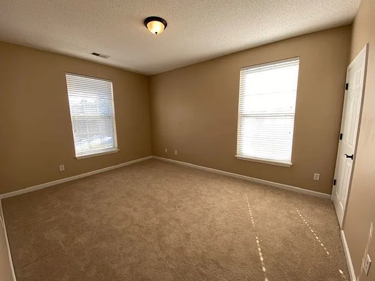 3015 Winston Dr #114 — Photo 18