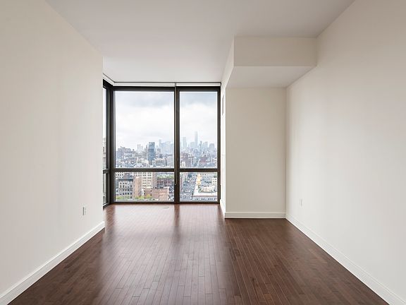 4th image of 101 W 24th St APT 22D