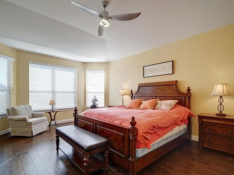 817 Kenney Fort Xing — Photo 23