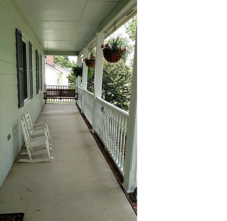 3rd image of 4105 Wrentree Dr