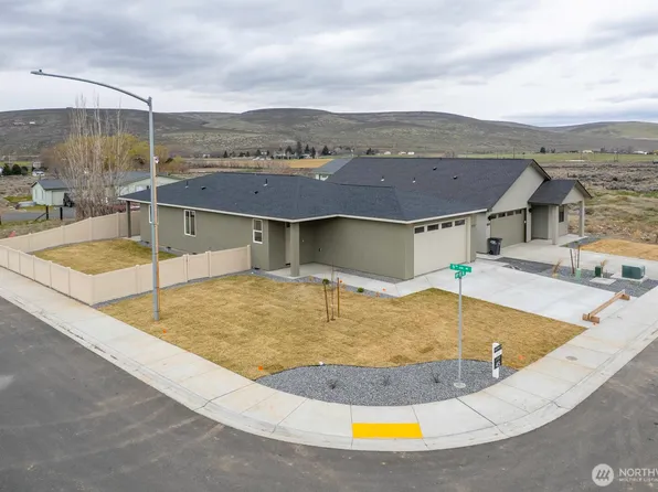 915 Ivy Street NE, Ephrata, WA 98823