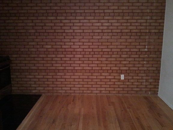 5th image of 222 E 3rd St