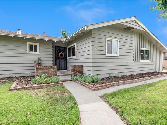 4th image of 1212 S Fairway Street