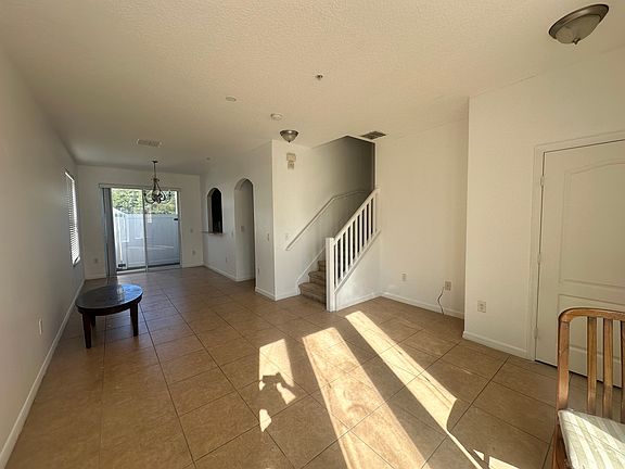 4th image of 7415 Lago De Oro #B-1