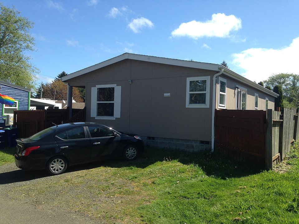 1st image of 630 SE Quay Ave