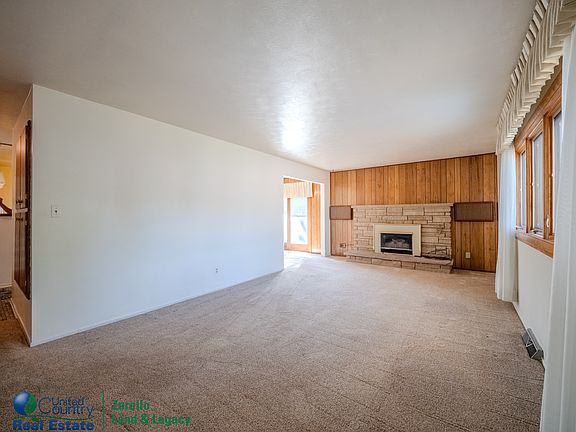5th image of 1641 Brentwood Dr