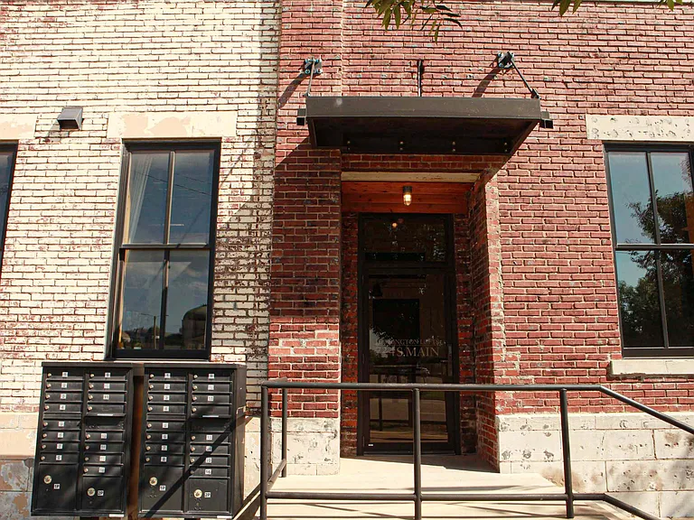 724 S Main Ave #23 — Photo 38