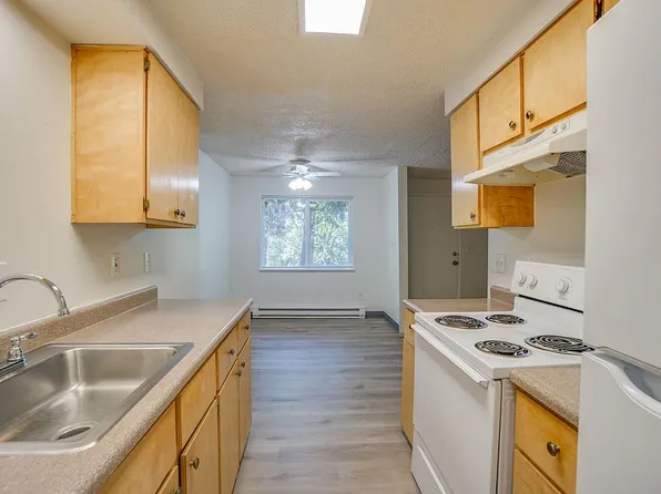 Greenbrook Apartments, 3050 NE 23rd St #57c9fc005, Gresham, OR 97030
