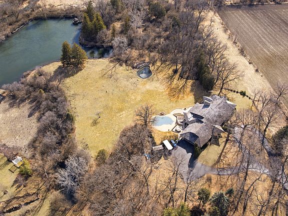 3rd image of 44W019 Main Street Rd