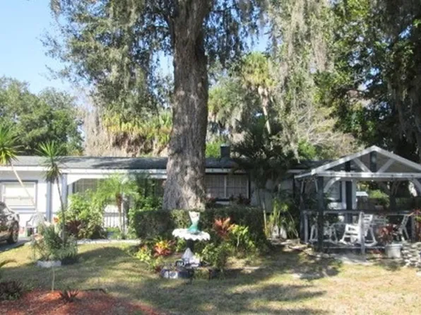 140 Baywood Dr, Daytona Beach, FL 32117