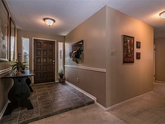 5th image of 15811 Cavendish Dr