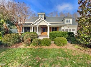 521 Lake Gaston Dr, Fuquay Varina, NC 27526