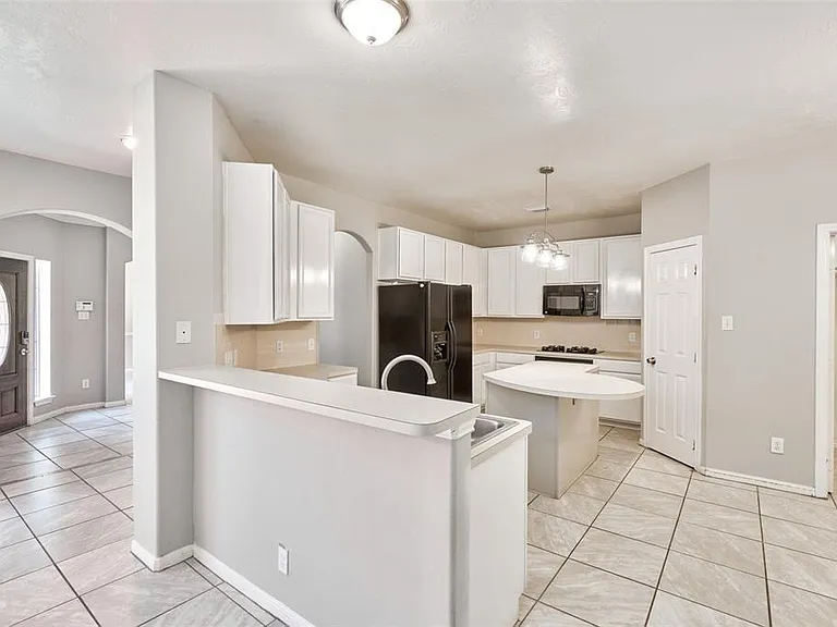 13714 Hillingdale Ln — Photo 22