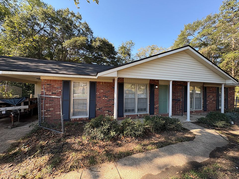 1st image of 2521 White Chapel Dr