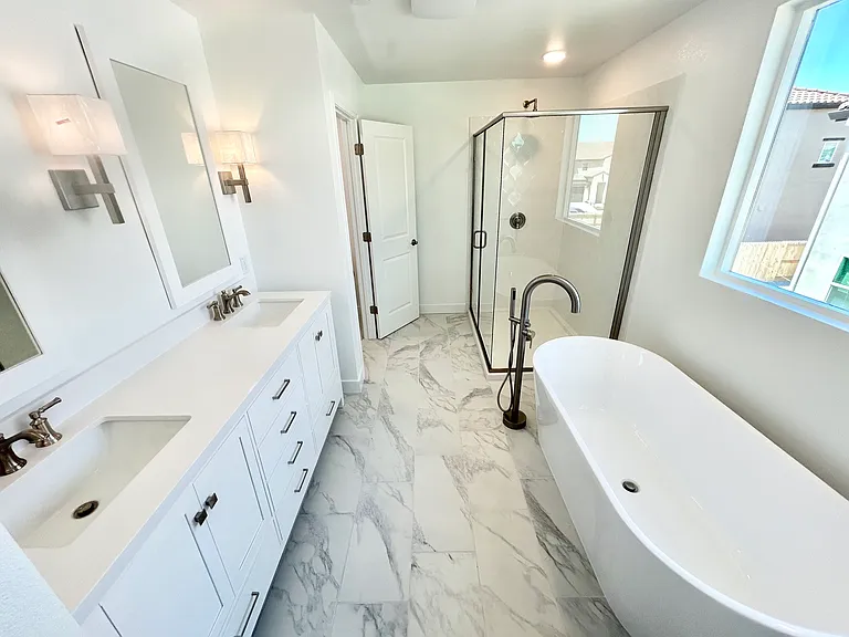 339 Glass Beach Dr — Photo 27