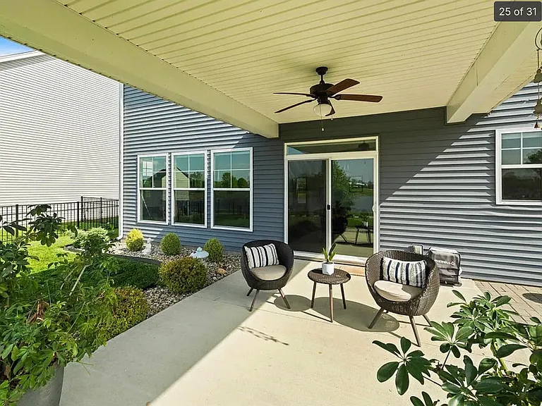 2460 Krauss Ct — Photo 19