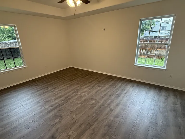 3318 S 214 East Ave — Photo 10